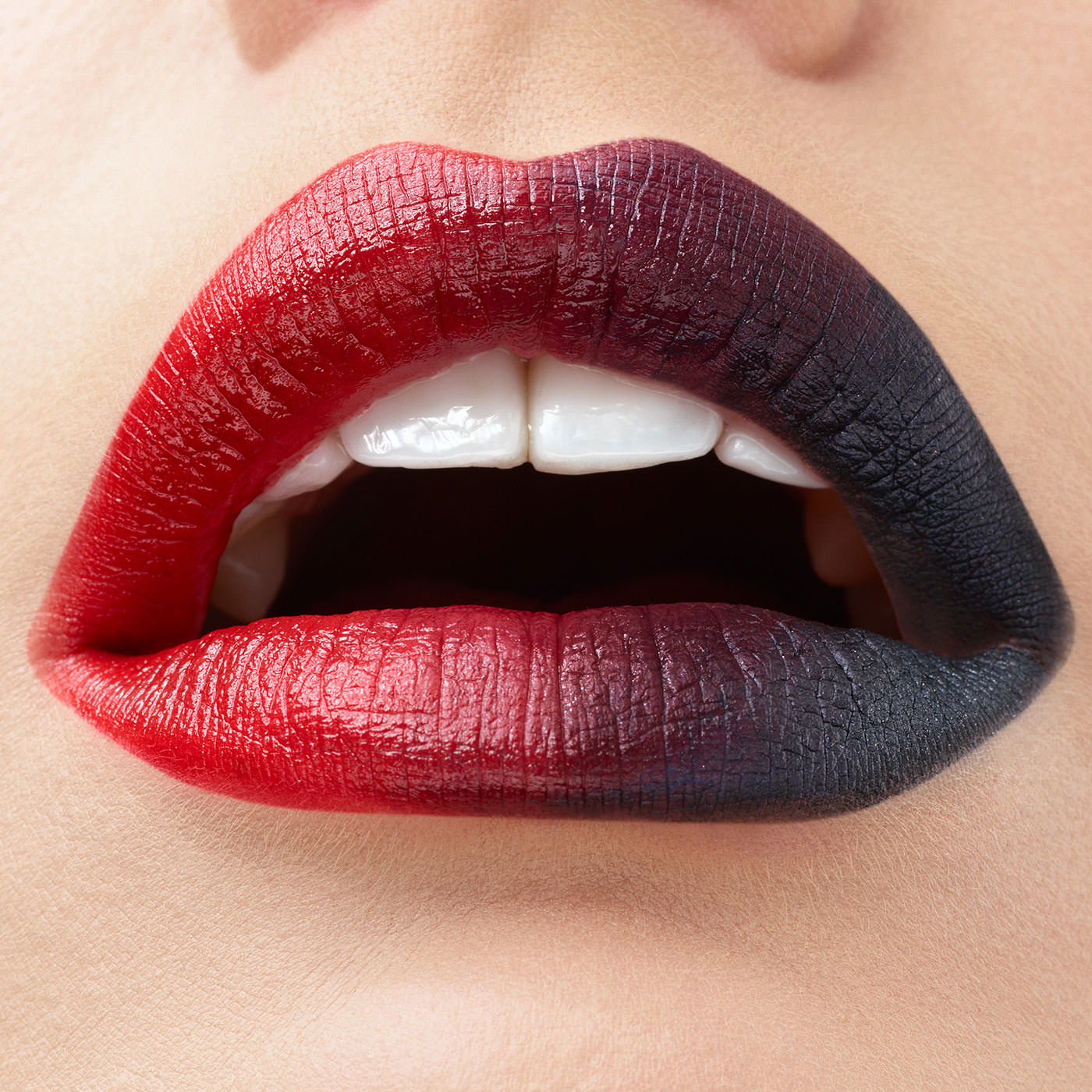 Lips Macro CloseUpsfor LOV cosmetics  - Marc Wuchner - Beauty Still Life Cosmetic and Texture Photographer, Frankfurt